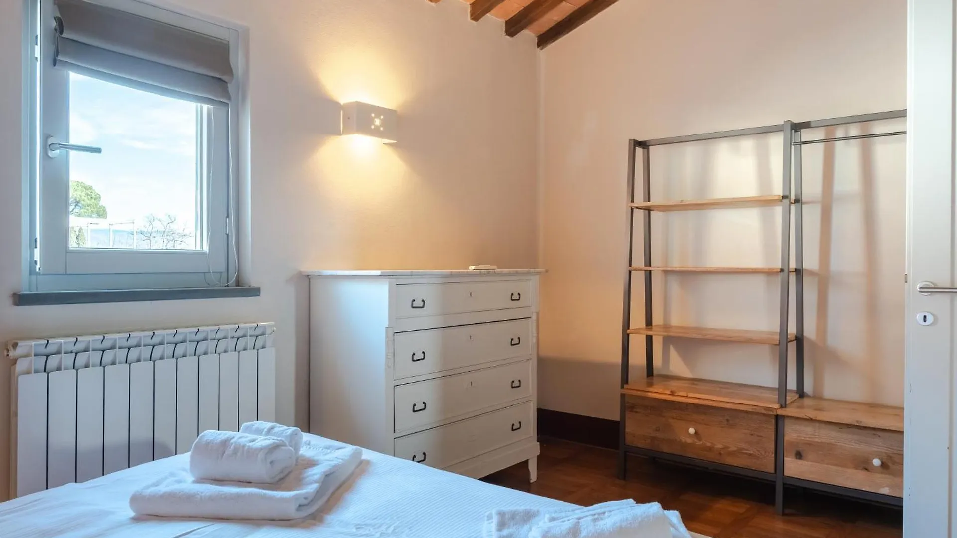Borgo Syrah Villa Cortona