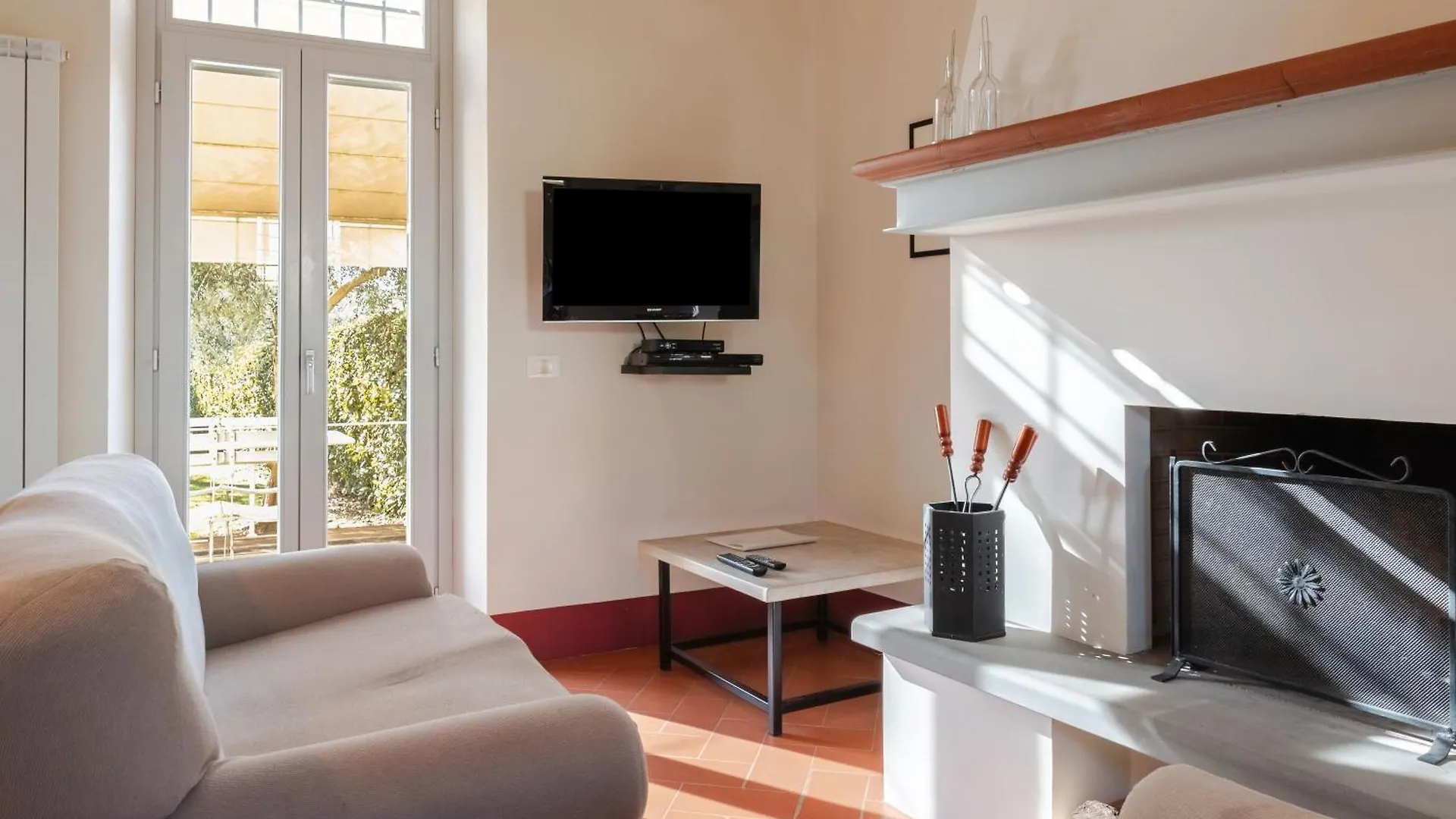 Borgo Syrah Villa Cortona