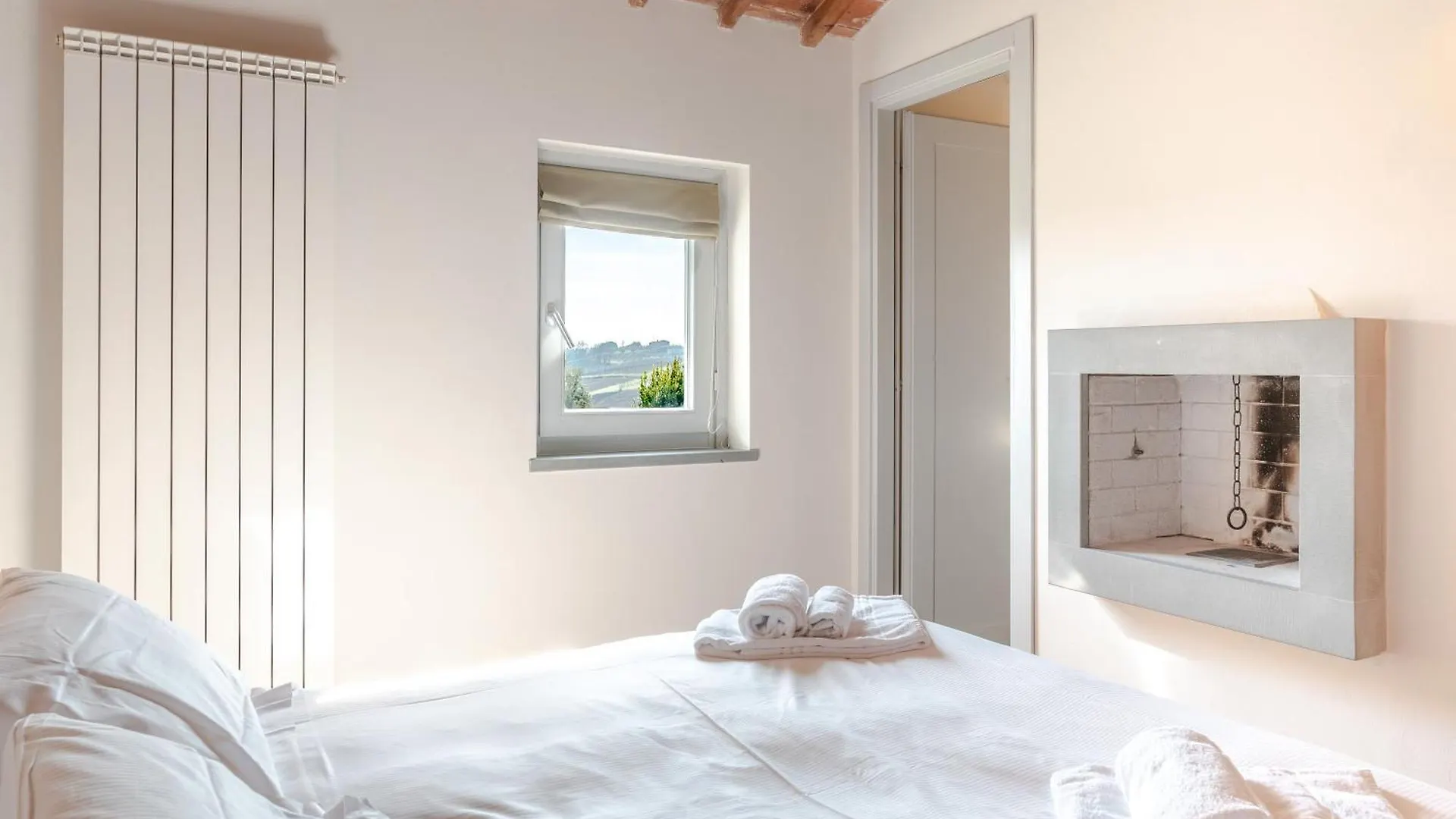Borgo Syrah Villa Cortona
